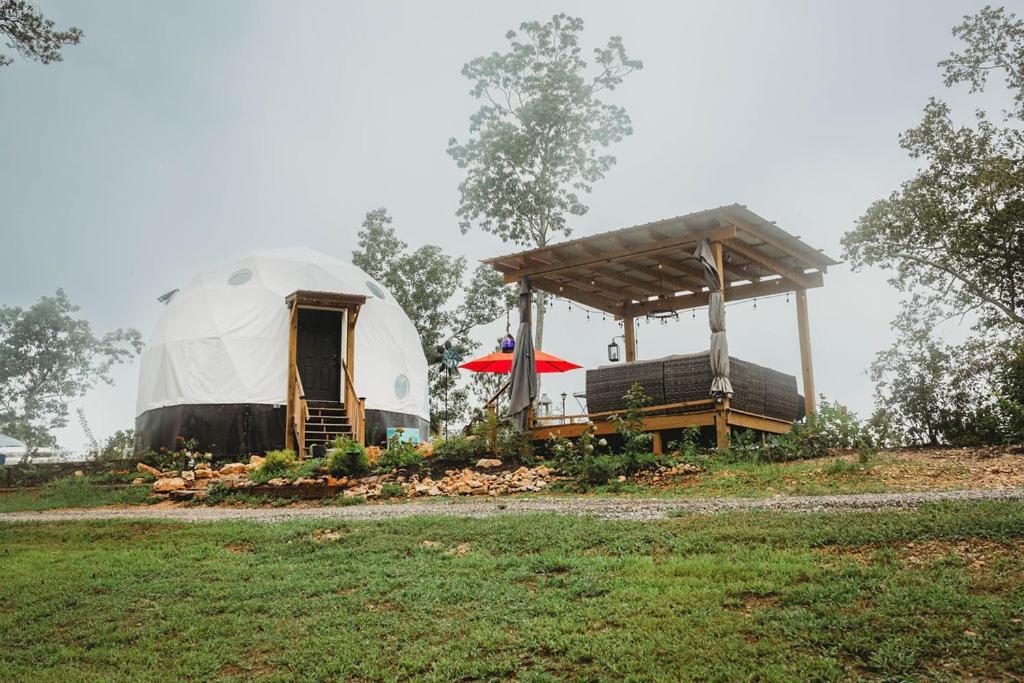 Waterfront Luxury Glamping Dome Hotel Rogersville Bagian luar foto